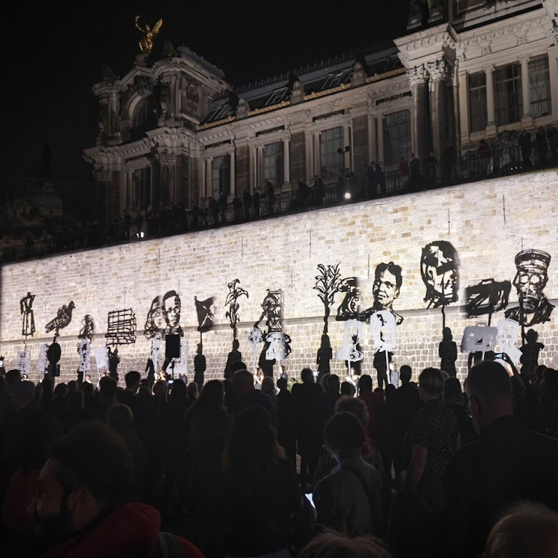 William Kentridge – Listen to the Echo